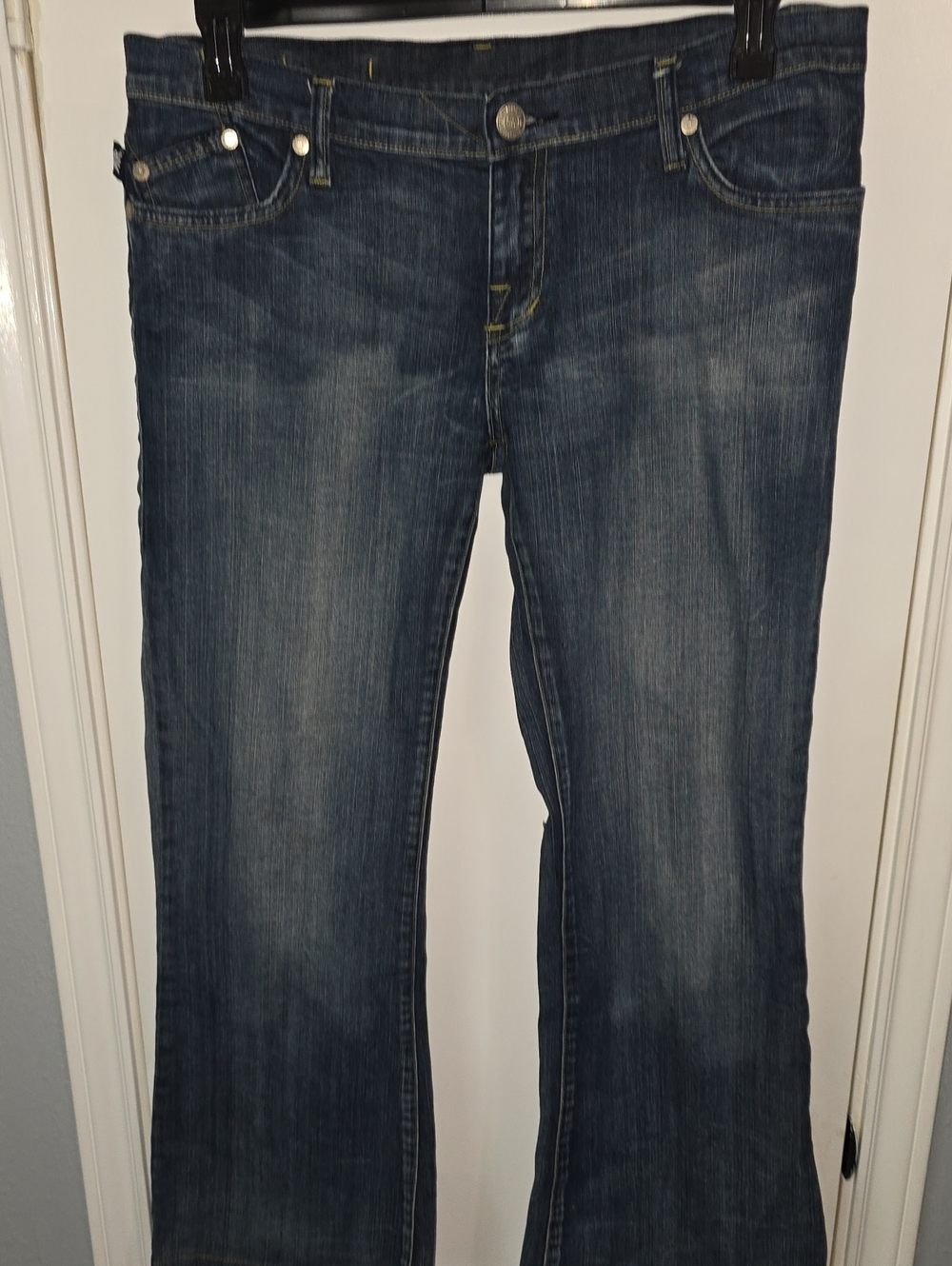 Rock & Republic Dark Blue Flare Jeans Sz 30